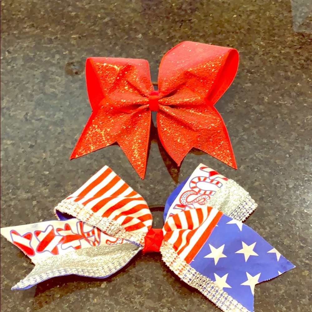 Cheer Bows ๐ - Picture 1 of 7